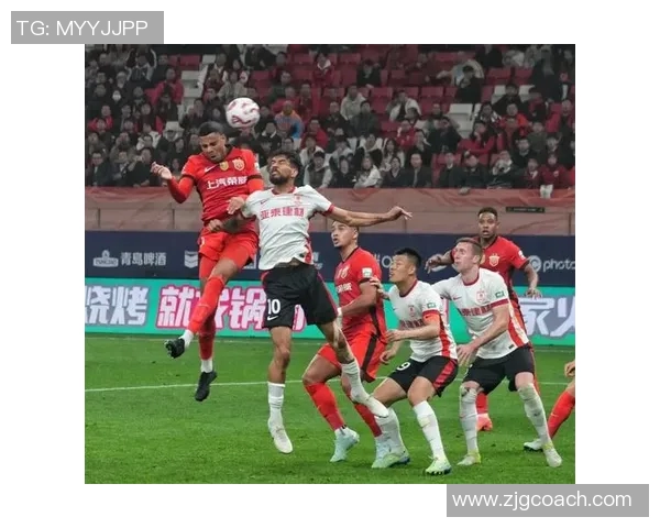 上海与长春亚泰精彩对决回放分析及比赛亮点解读