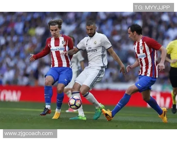 查英特与芭堤雅联的精彩对决分析及赛季前景展望 查英特与芭堤雅联的精彩对决分析及赛季前景展望