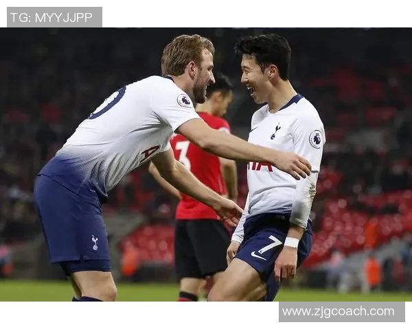 热刺迎战安特卫普期待精彩对决球迷热情高涨助威球队奋勇争胜