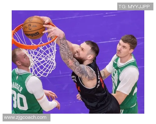 猛龙与凯尔特人激战正酣精彩瞬间回顾与赛场氛围解析