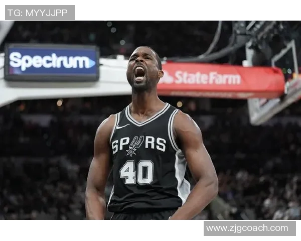 哈里森巴恩斯的篮球之路与职业生涯成就探讨