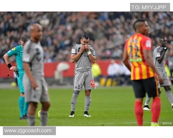 朗斯与沙托鲁激战回顾双方表现精彩引人注目