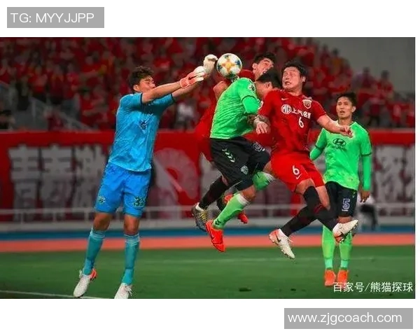 上海上港迎战全北现代力争亚冠小组赛首胜全力以赴