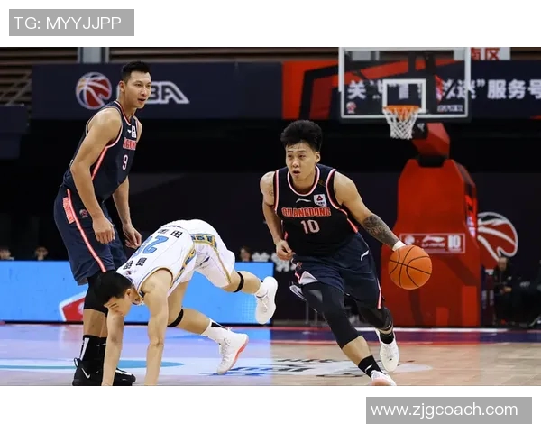 北京篮球队节奏之争引发热议球迷与专家看法大相径庭