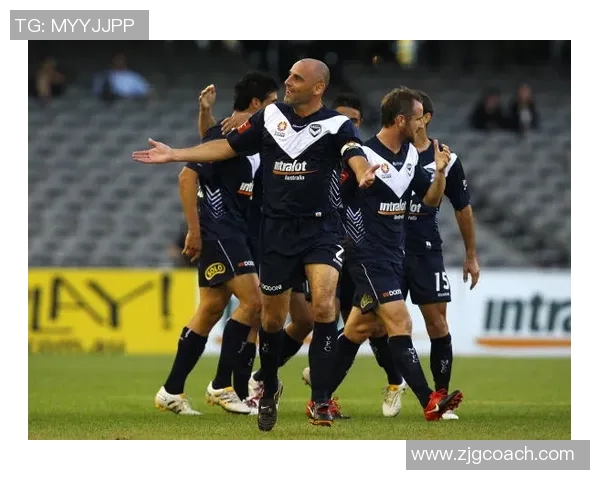 墨尔本胜利迎战悉尼FC期待精彩对决与激烈竞争 墨尔本胜利迎战悉尼FC期待精彩对决与激烈竞争