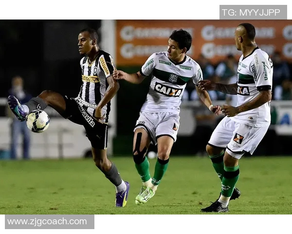 帕尔梅与布拉RB激战正酣谁能在这场对决中笑到最后