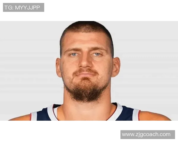 尼古拉约基奇:篮球场上的全能巨星与未来传奇的崛起 尼古拉约基奇:篮球场上的全能巨星与未来传奇的崛起