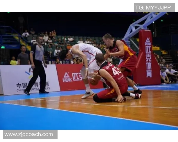 西安篮球队在冠军赛中的节奏表现分析与战术探讨