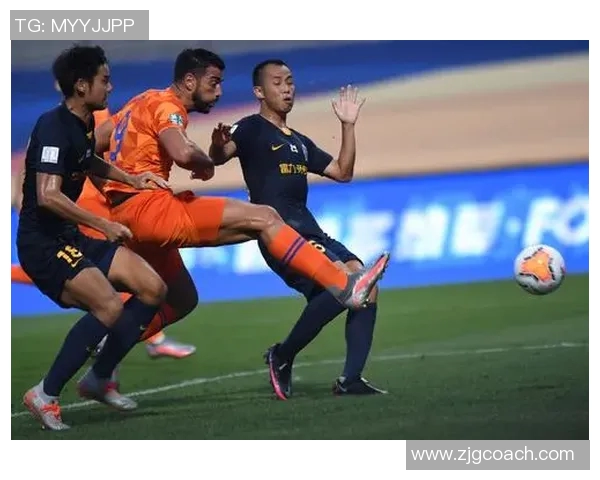 鲁能与富力精彩对决回顾比赛集锦尽览赛场风云与精彩瞬间