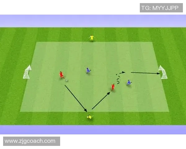 深圳足球队的包夹战术解析及其对比赛的影响探讨