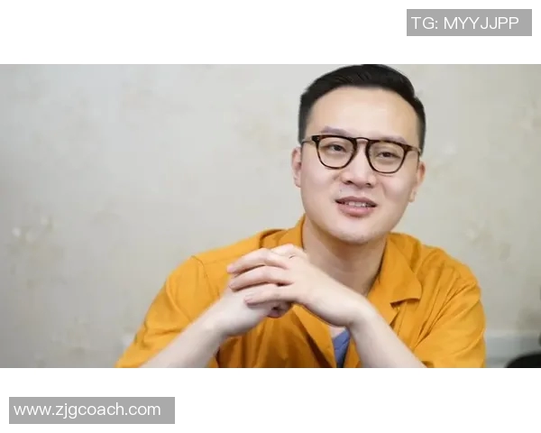 黄伟独家揭秘足球技巧与心得分享助你提升球技与战术理解